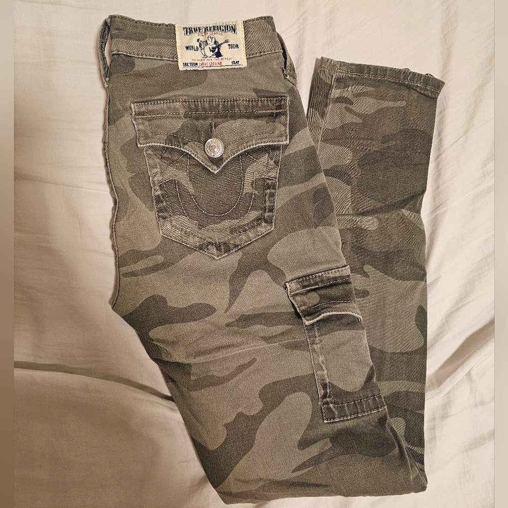 True Religion Cargos